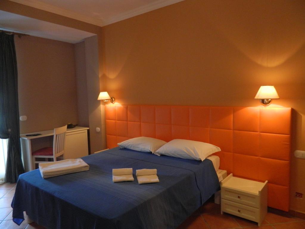 Hotel La Porta Del Mare Tropea Ngoại thất bức ảnh